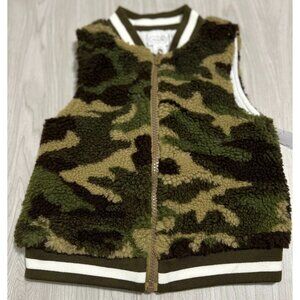 Mud Pie shirling fleece boys camo vest 12-18m NWT camouflage hunting deer duck a